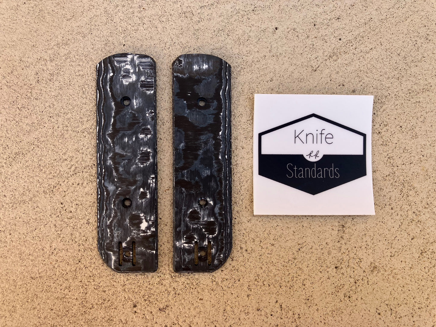The RR Station Carbon Fiber Inlays 'White/Black'