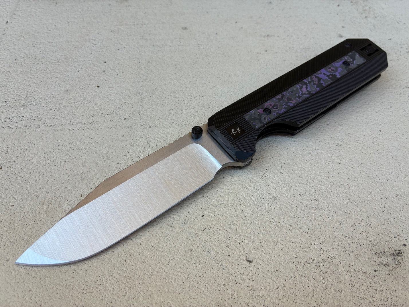 The RR Standard (+) 'Dark Purple'